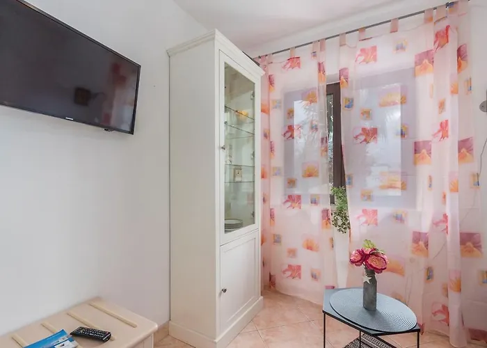 Franjo Tiha Luna Пореч