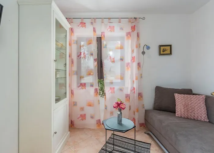 Franjo Tiha Luna Pensionat 3*