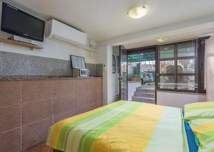 Franjo Tiha Luna Пореч