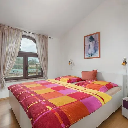 Franjo Tiha Luna Guest house