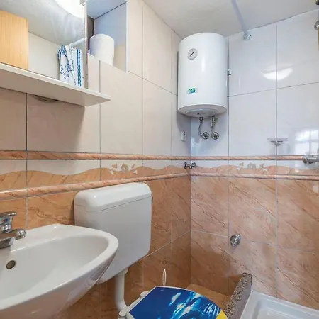 Franjo Tiha Luna Guest house 3*